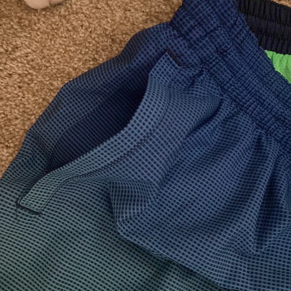 Men’s Nike Swim trunks - Picture 3 of 3